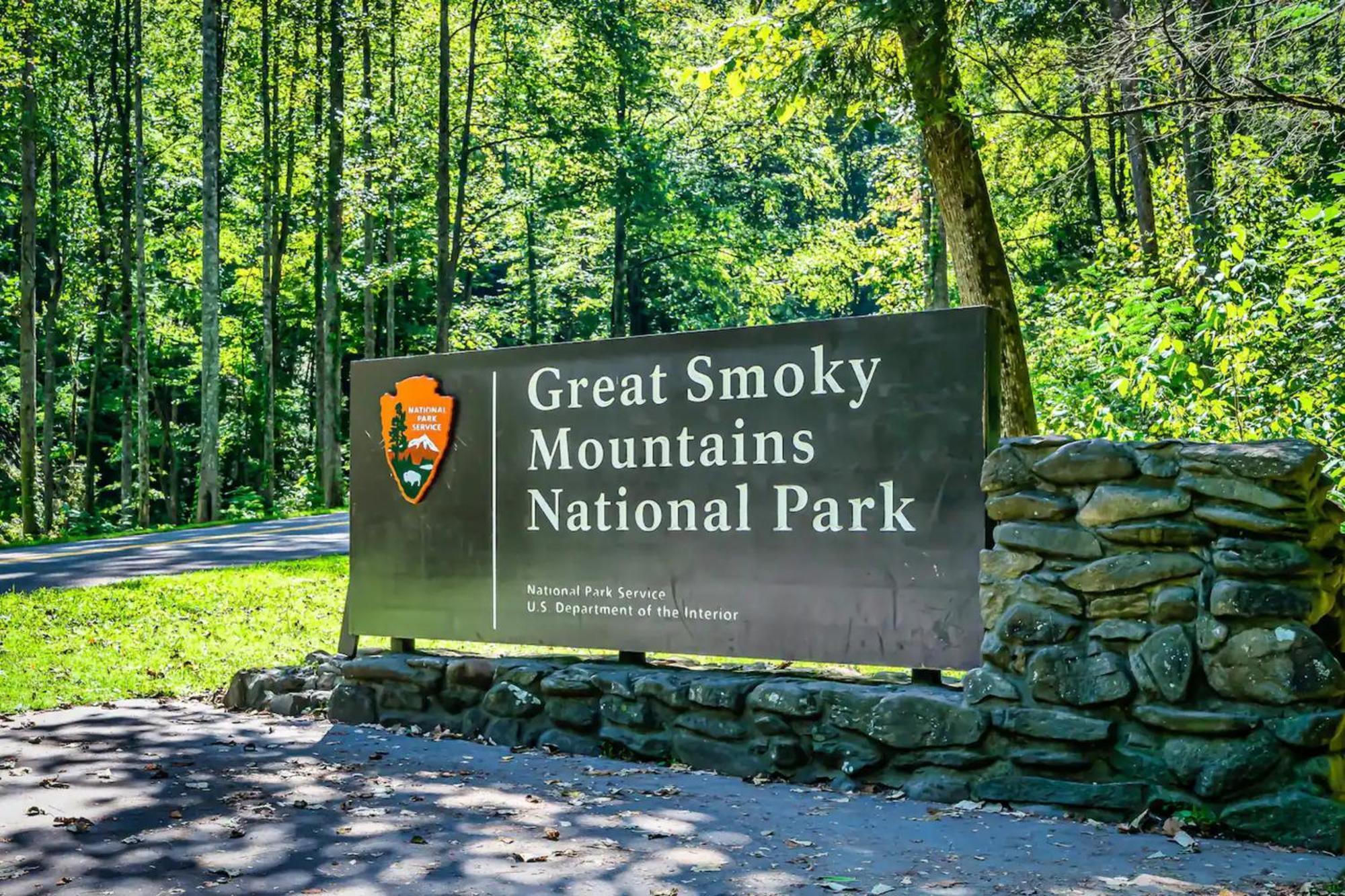 Views 1Br15Bath Pet-Friendly With Hot Tub & Bbq Pigeon Forge Exteriér fotografie